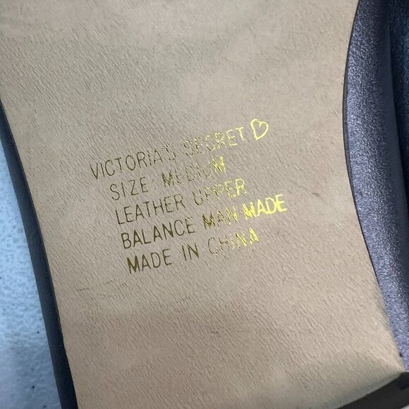 Victoria's Secret Slip On Flat Navy Blue Loafers Size Medium NIB House Shoes - Picture 10 of 10